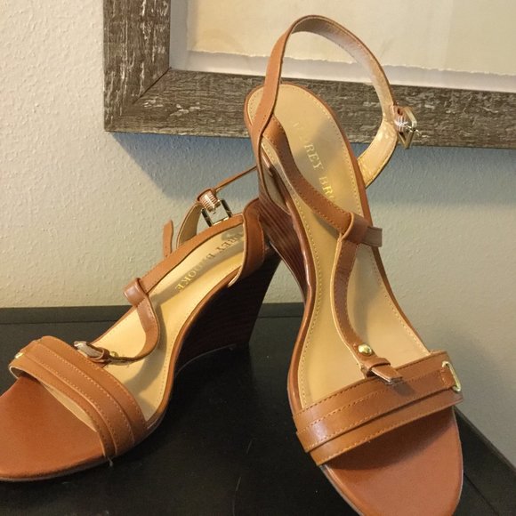 Audrey Brooke Wedges - Picture 1 of 2